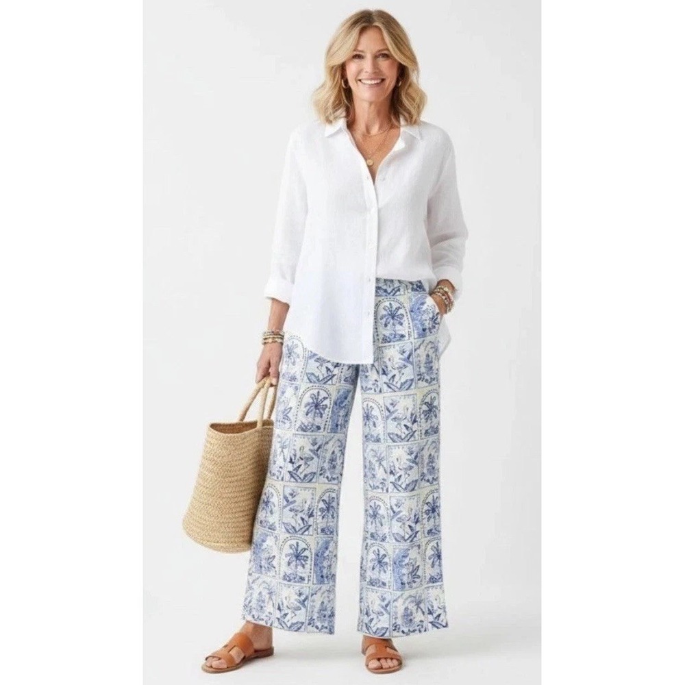C&C California White Button-Front Top with Blue Tile-Print Wide Leg Pants